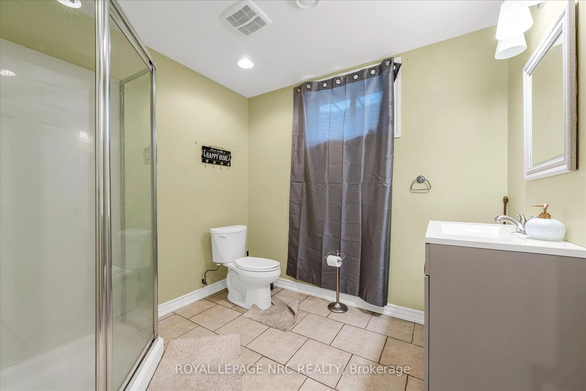 Photo 35 of 9 Cooper Court, Pelham, Fonthill — HOMEH