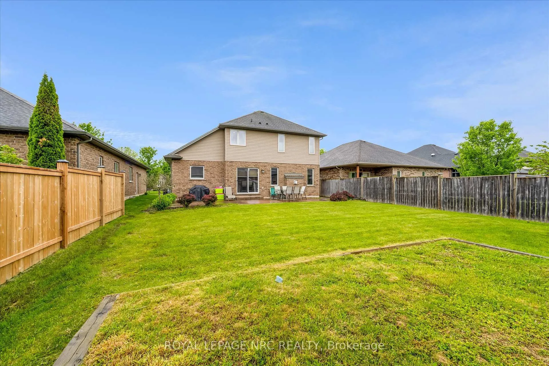 Photo 37 of 9 Cooper Court, Pelham, Fonthill — HOMEH
