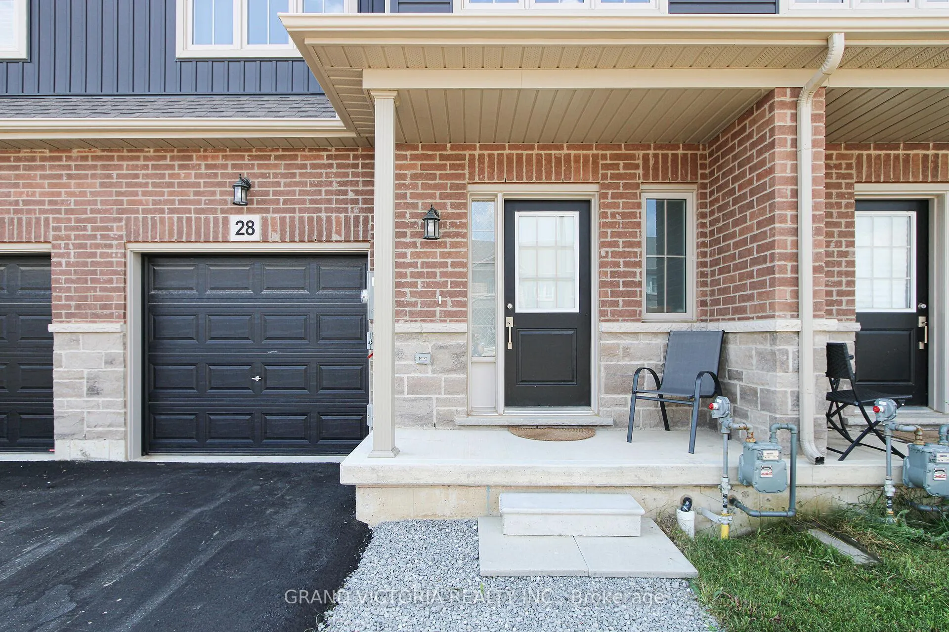 Photo 2 of 28 Zoe Lane, Hamilton, Binbrook — HOMEH