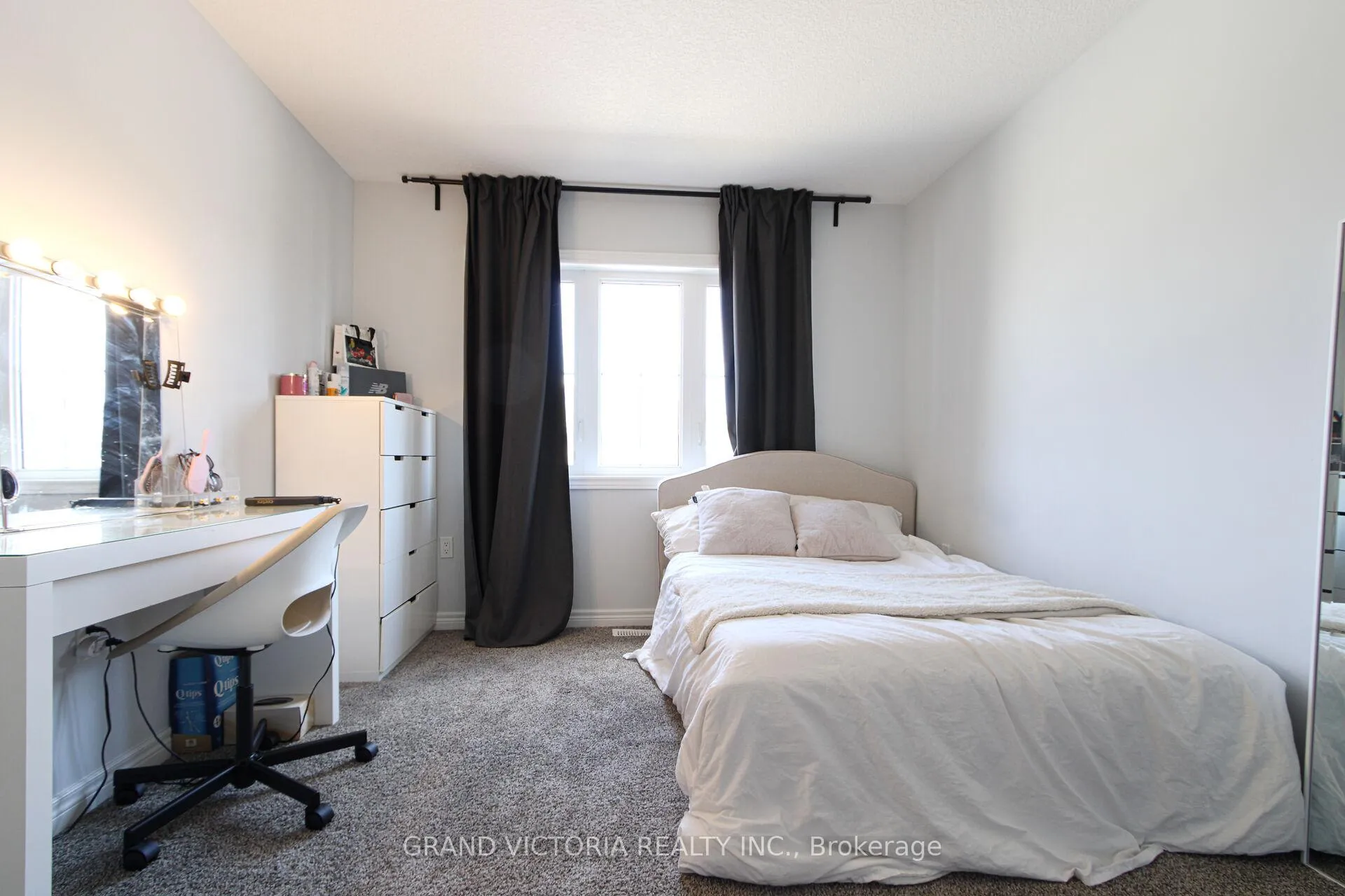 Photo 10 of 28 Zoe Lane, Hamilton, Binbrook — HOMEH