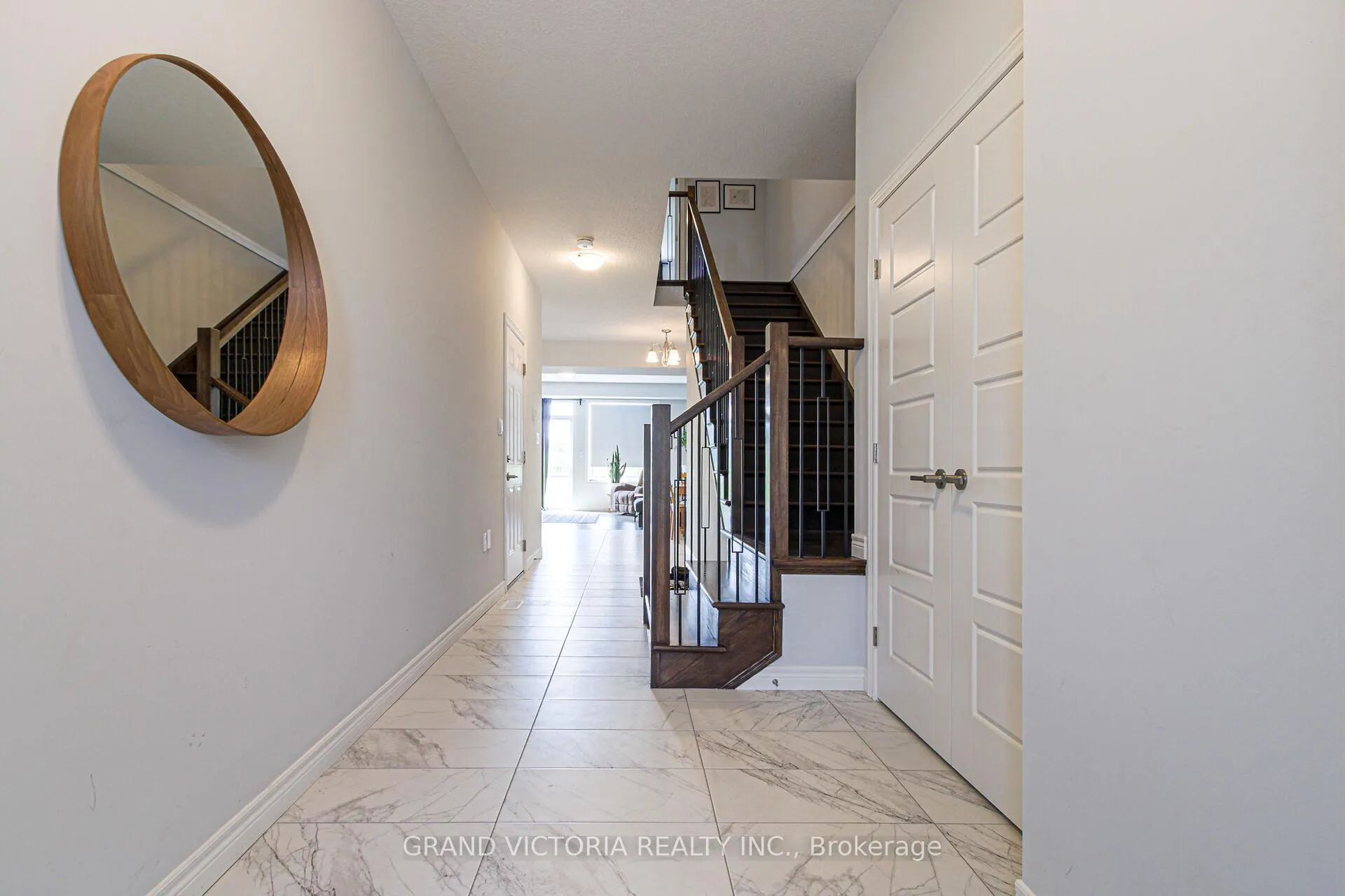 Photo 15 of 28 Zoe Lane, Hamilton, Binbrook — HOMEH
