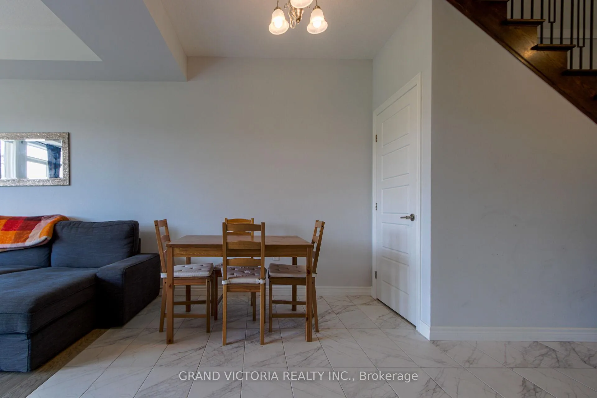 Photo 23 of 28 Zoe Lane, Hamilton, Binbrook — HOMEH