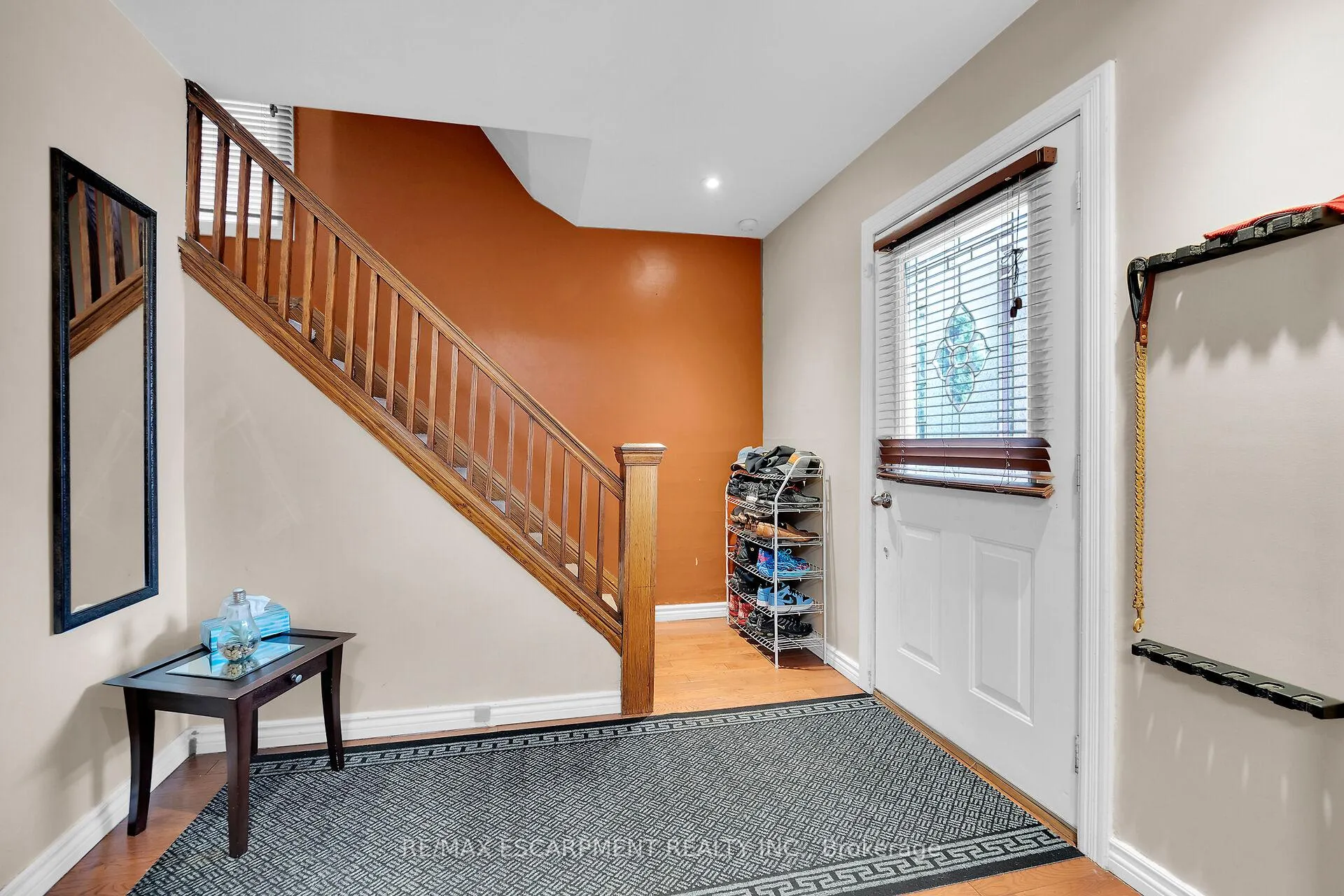 Photo 4 of 8 Kinrade Avenue, Hamilton, Gibson — HOMEH