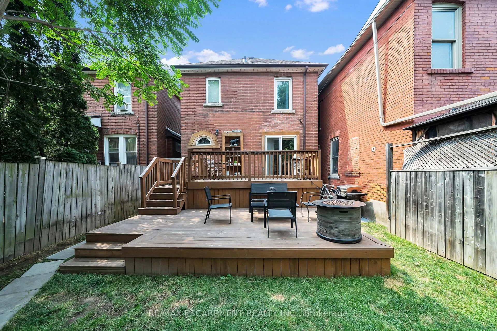 Photo 24 of 8 Kinrade Avenue, Hamilton, Gibson — HOMEH