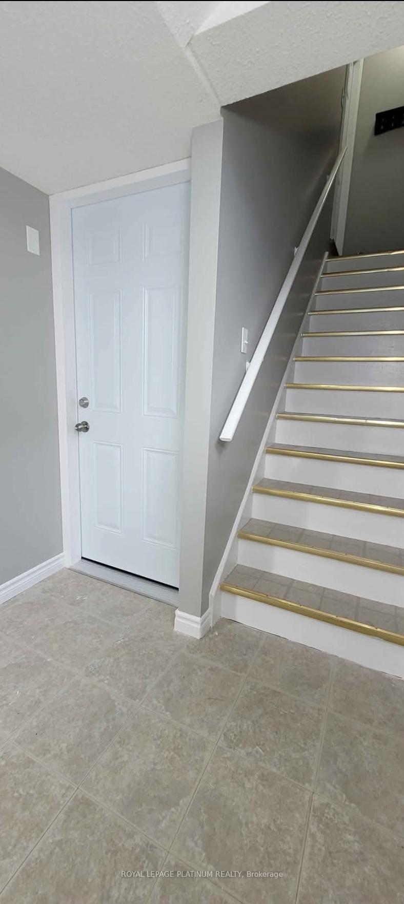 Photo 5 of 41 Milson Crescent, Guelph, Kortright Hills — HOMEH