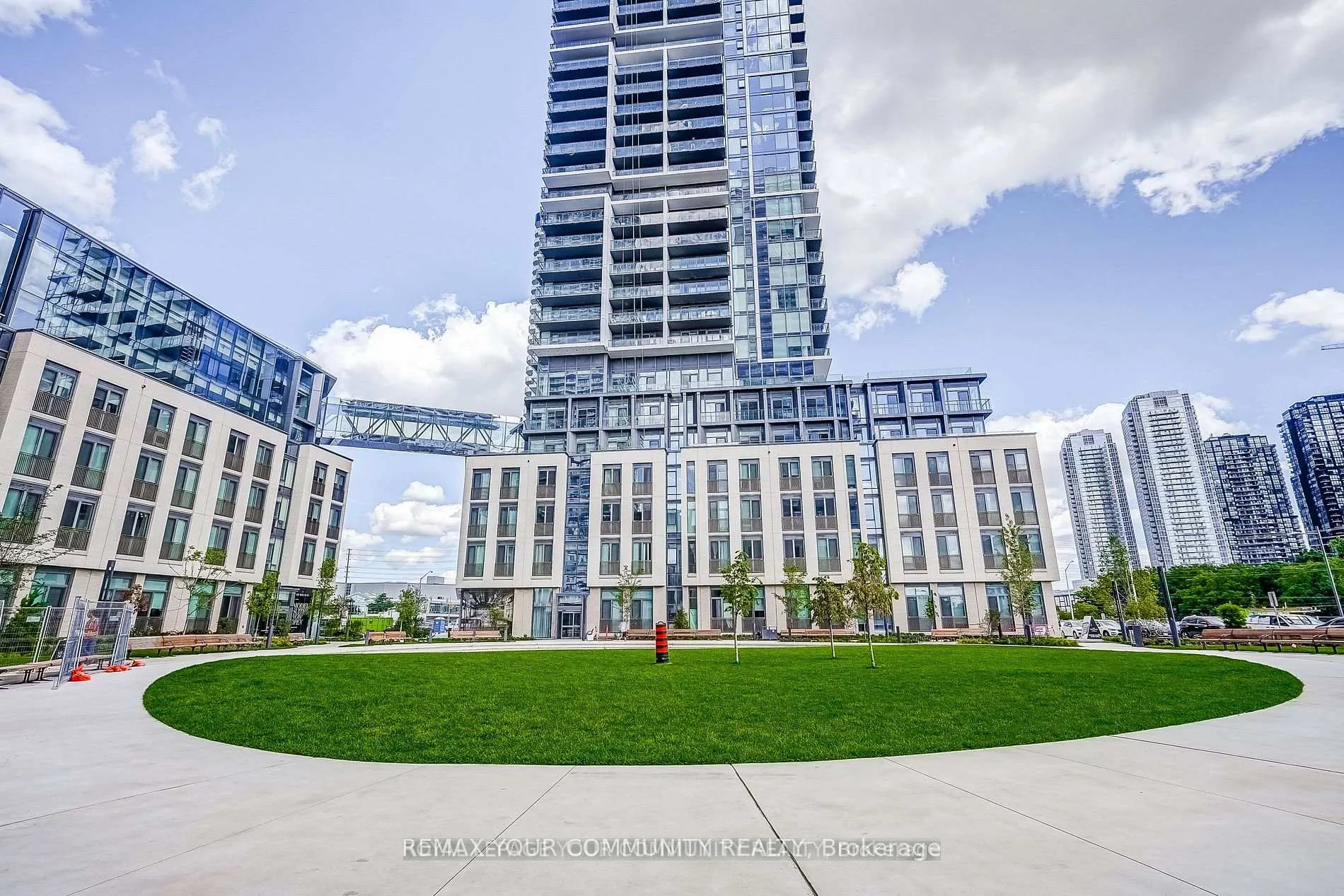 Photo 2 of Unit 4512, 7890 Jane Street, Vaughan, Vaughan Corporate Centre — HOMEH