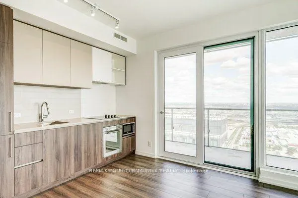 Photo 6 of Unit 4512, 7890 Jane Street, Vaughan, Vaughan Corporate Centre — HOMEH