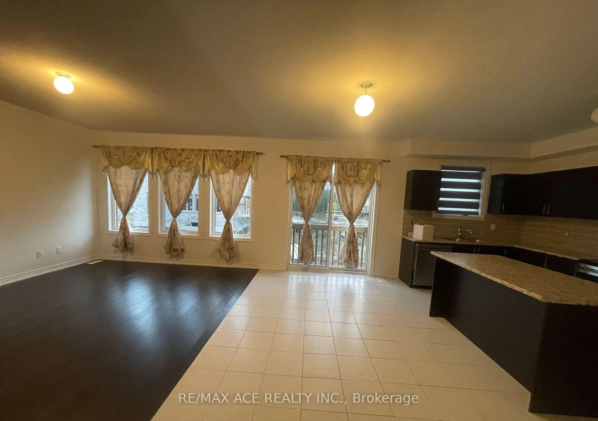 Photo 4 of 6 Wakefield Boulevard, Essa, Angus — HOMEH