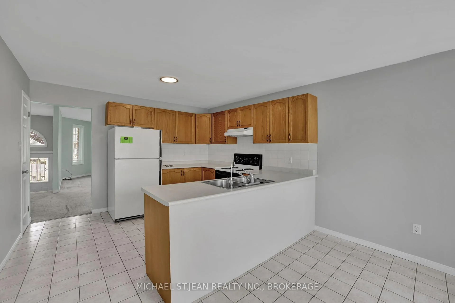 Photo 10 of 3 Massena Drive, Hamilton, Barnstown — HOMEH