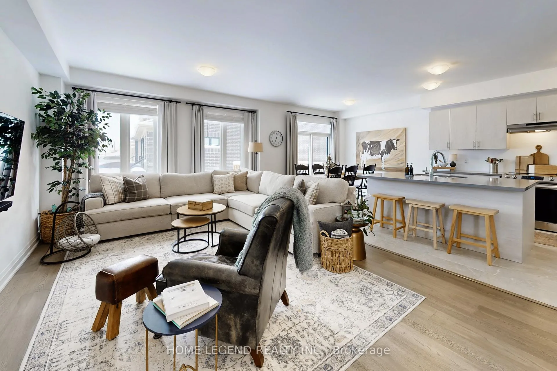 Photo 4 of 24 Lally Terrace, Barrie, Innis-Shore — HOMEH