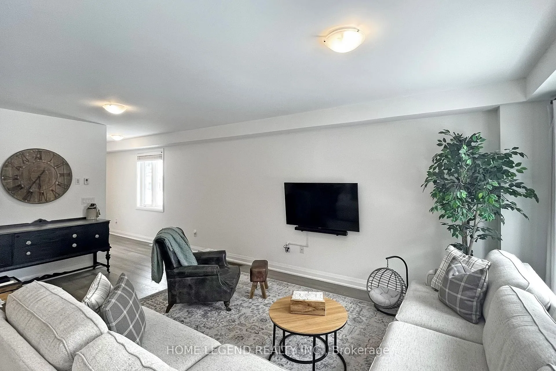Photo 6 of 24 Lally Terrace, Barrie, Innis-Shore — HOMEH