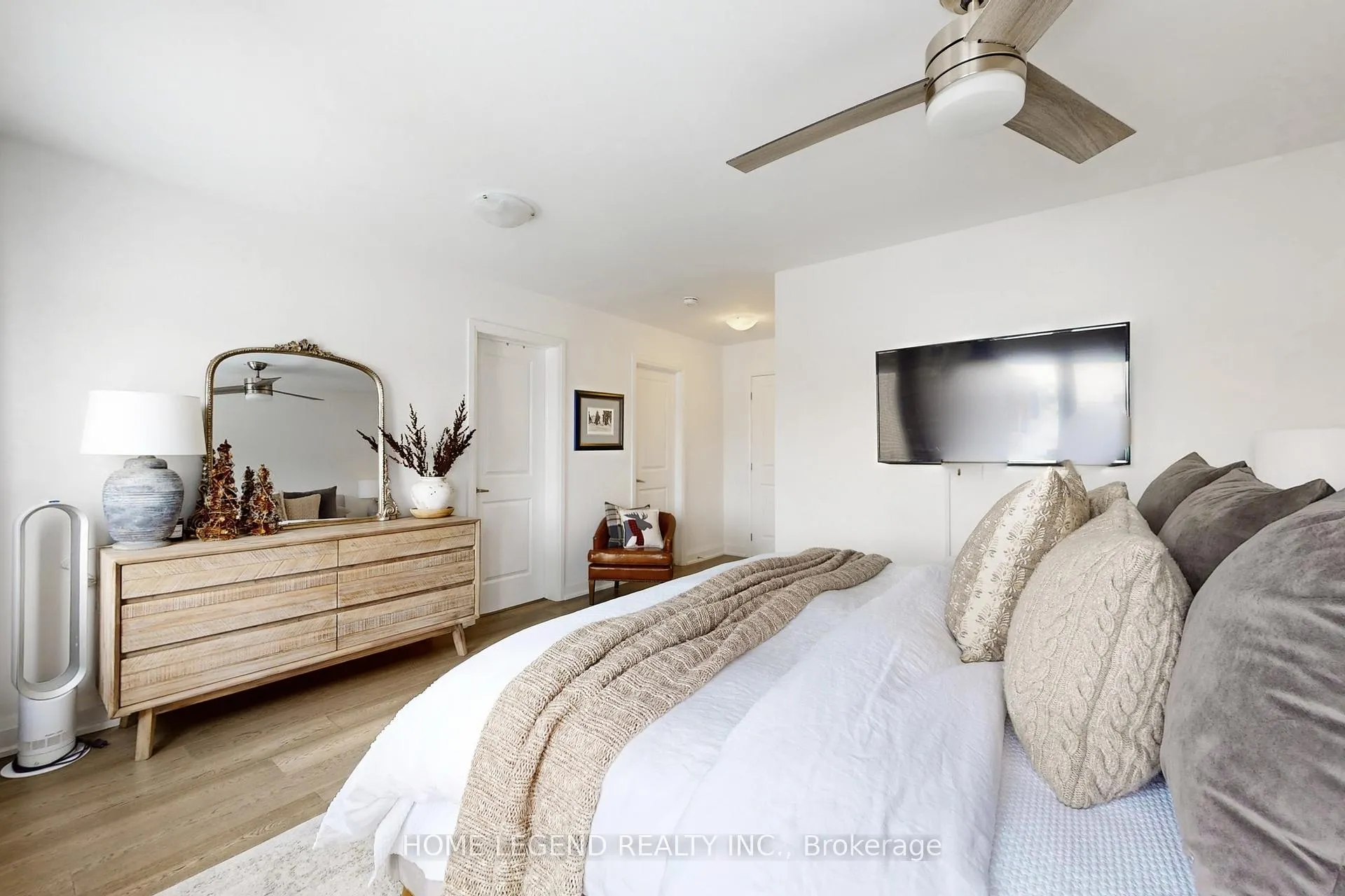 Photo 30 of 24 Lally Terrace, Barrie, Innis-Shore — HOMEH