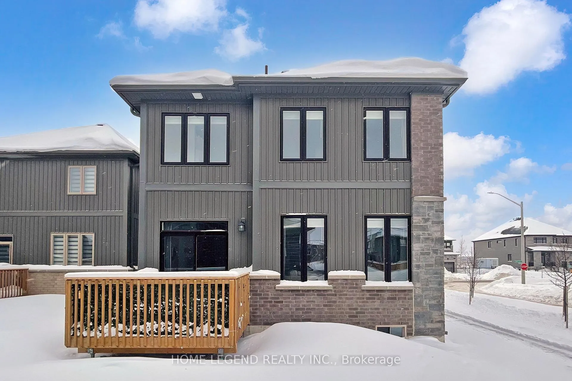 Photo 47 of 24 Lally Terrace, Barrie, Innis-Shore — HOMEH