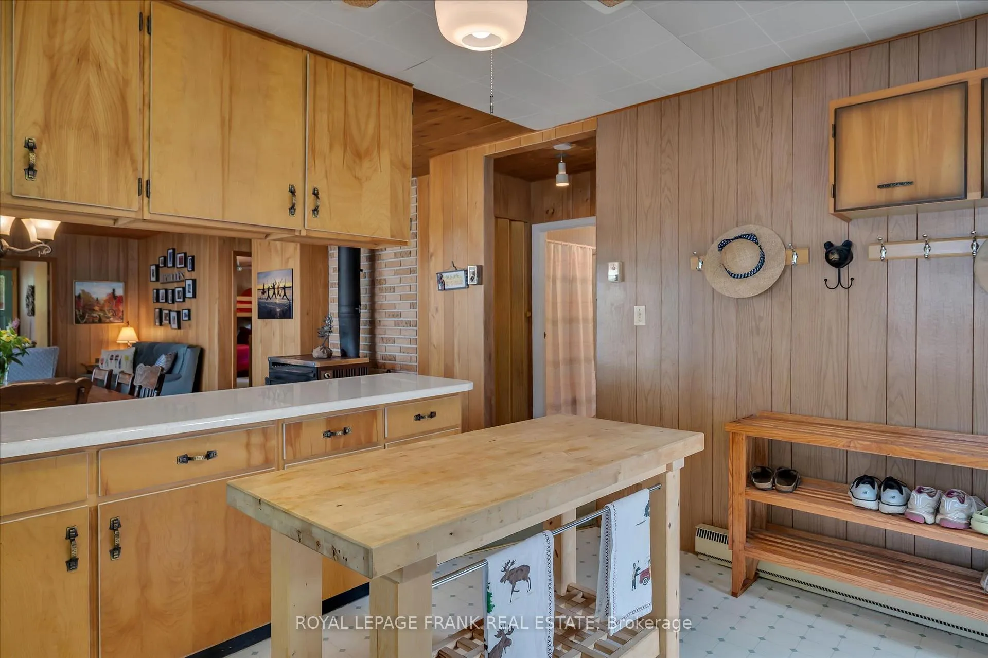 Photo 16 of 2724 Newcomb Lane, Selwyn — HOMEH