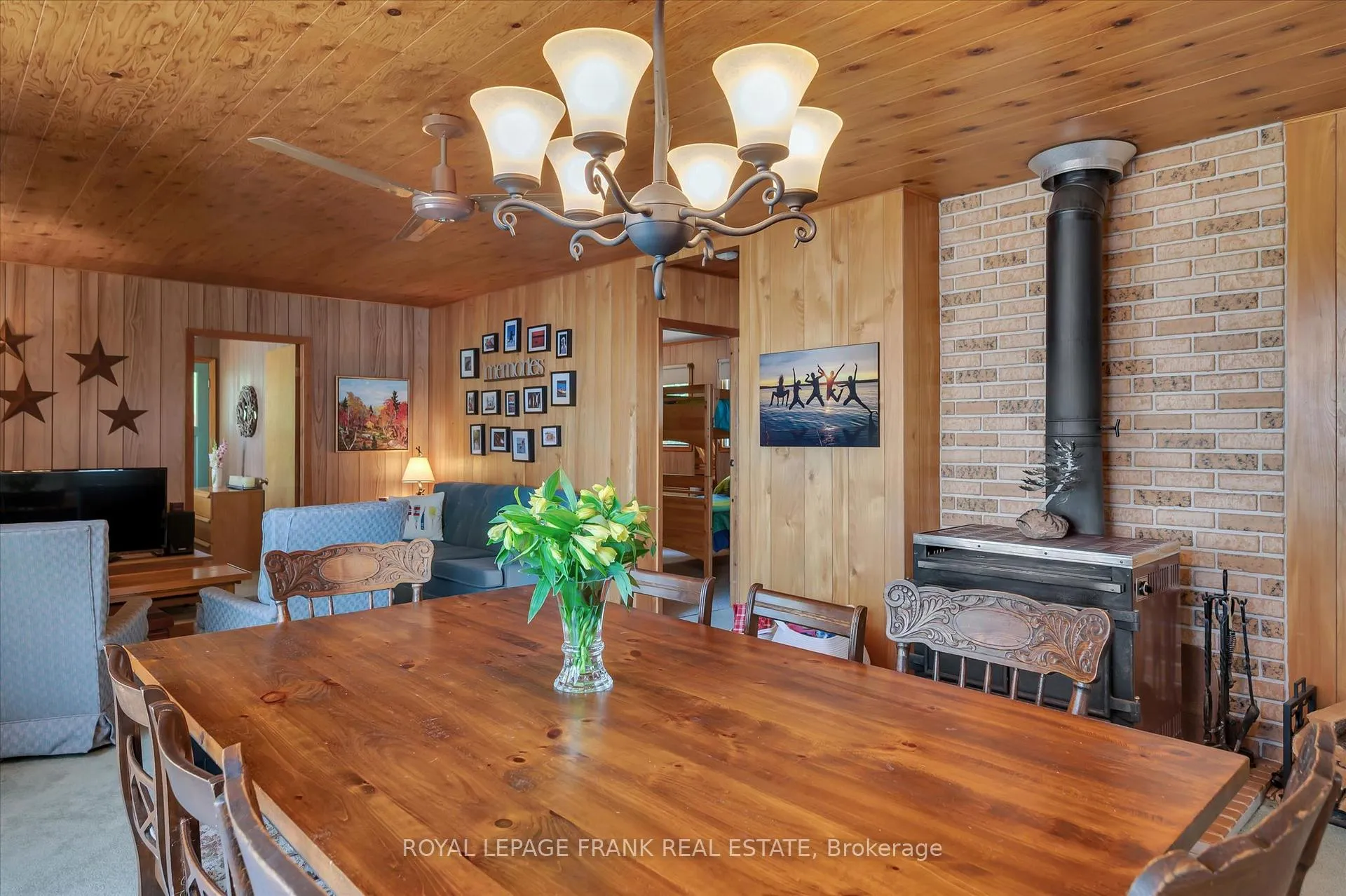 Photo 20 of 2724 Newcomb Lane, Selwyn — HOMEH