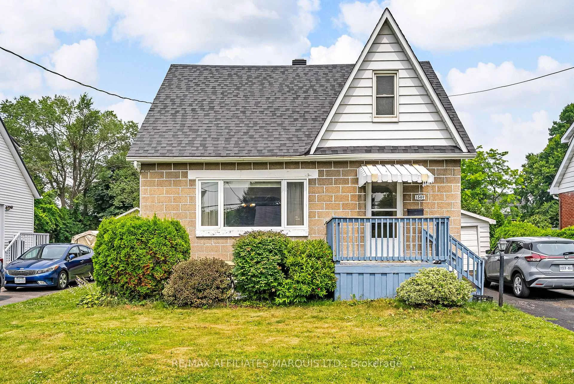 Photo 1 of 1507 Queen Street, Cornwall — HOMEH
