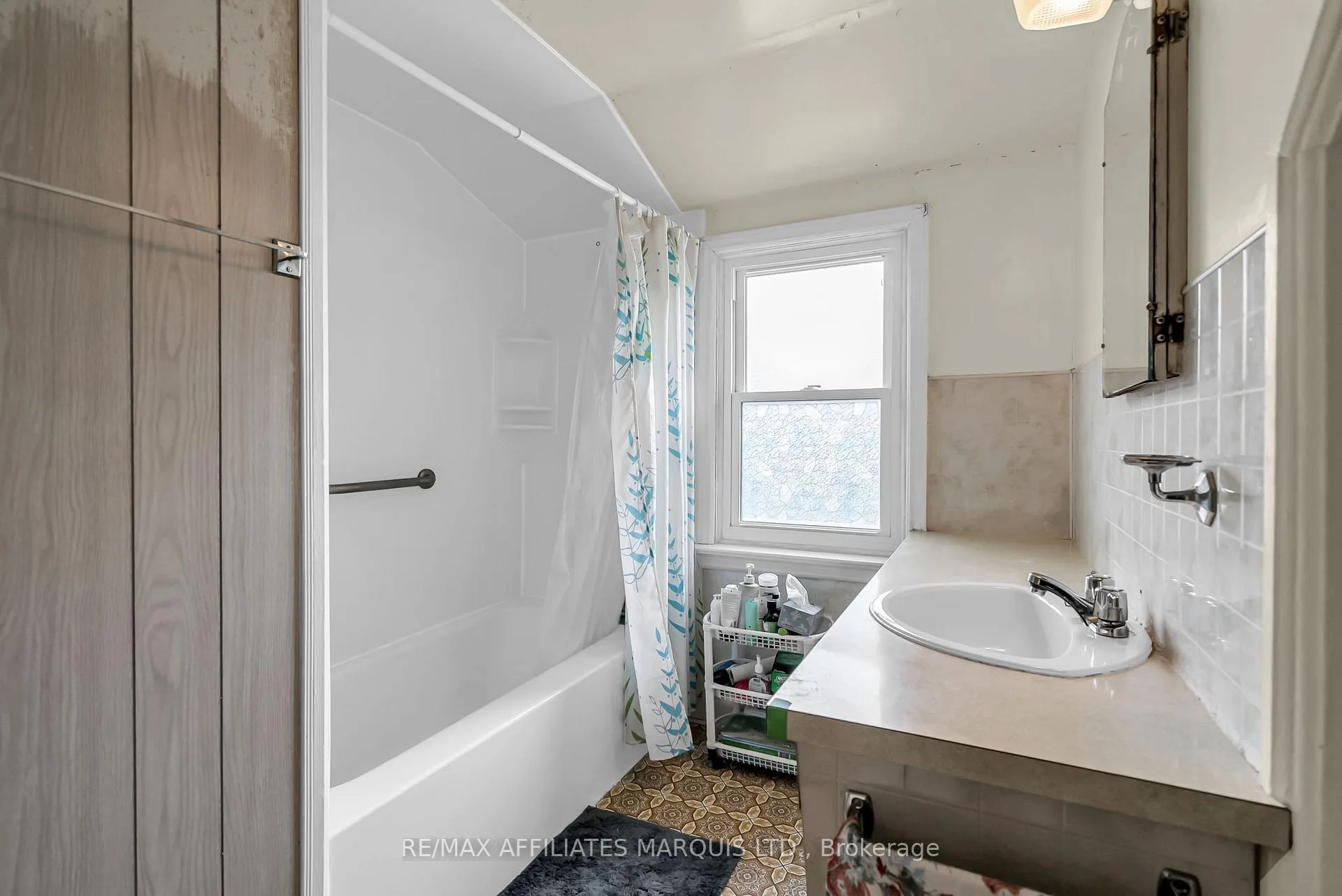Photo 23 of 1507 Queen Street, Cornwall — HOMEH