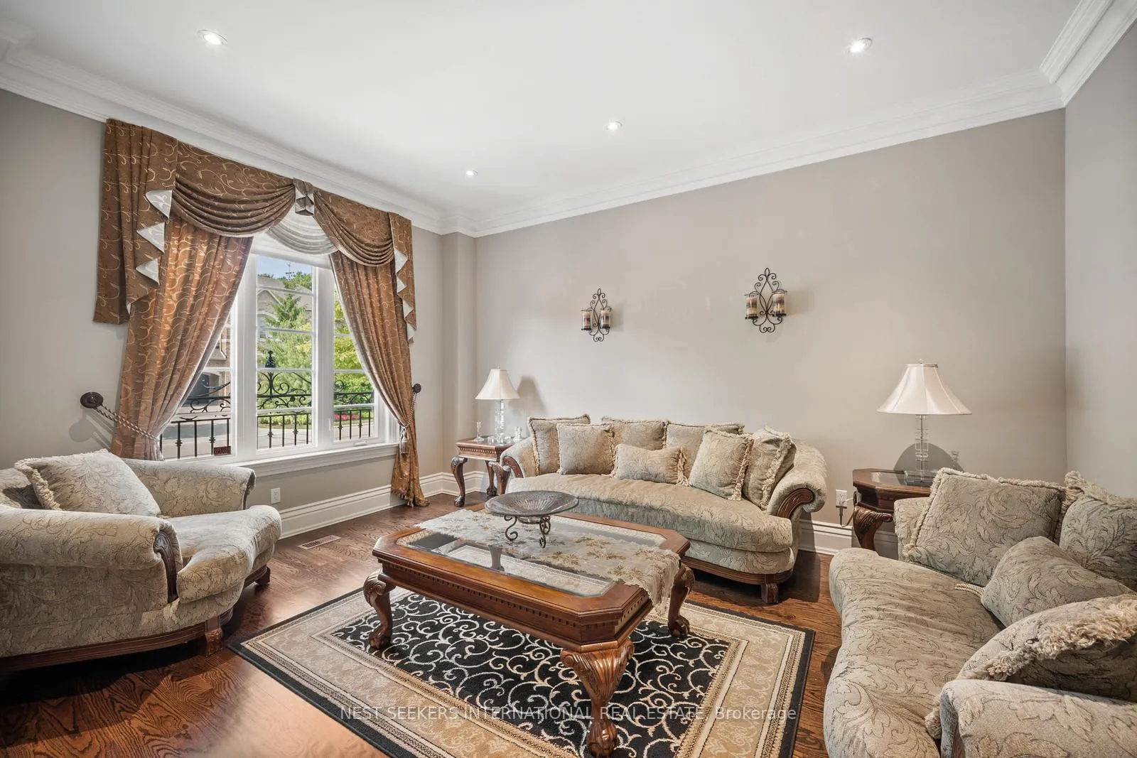 Photo 6 of 178 Grandvista Crescent, Vaughan, Vellore Village — HOMEH