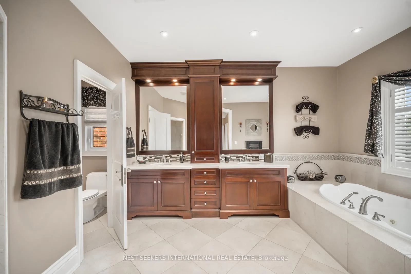 Photo 19 of 178 Grandvista Crescent, Vaughan, Vellore Village — HOMEH