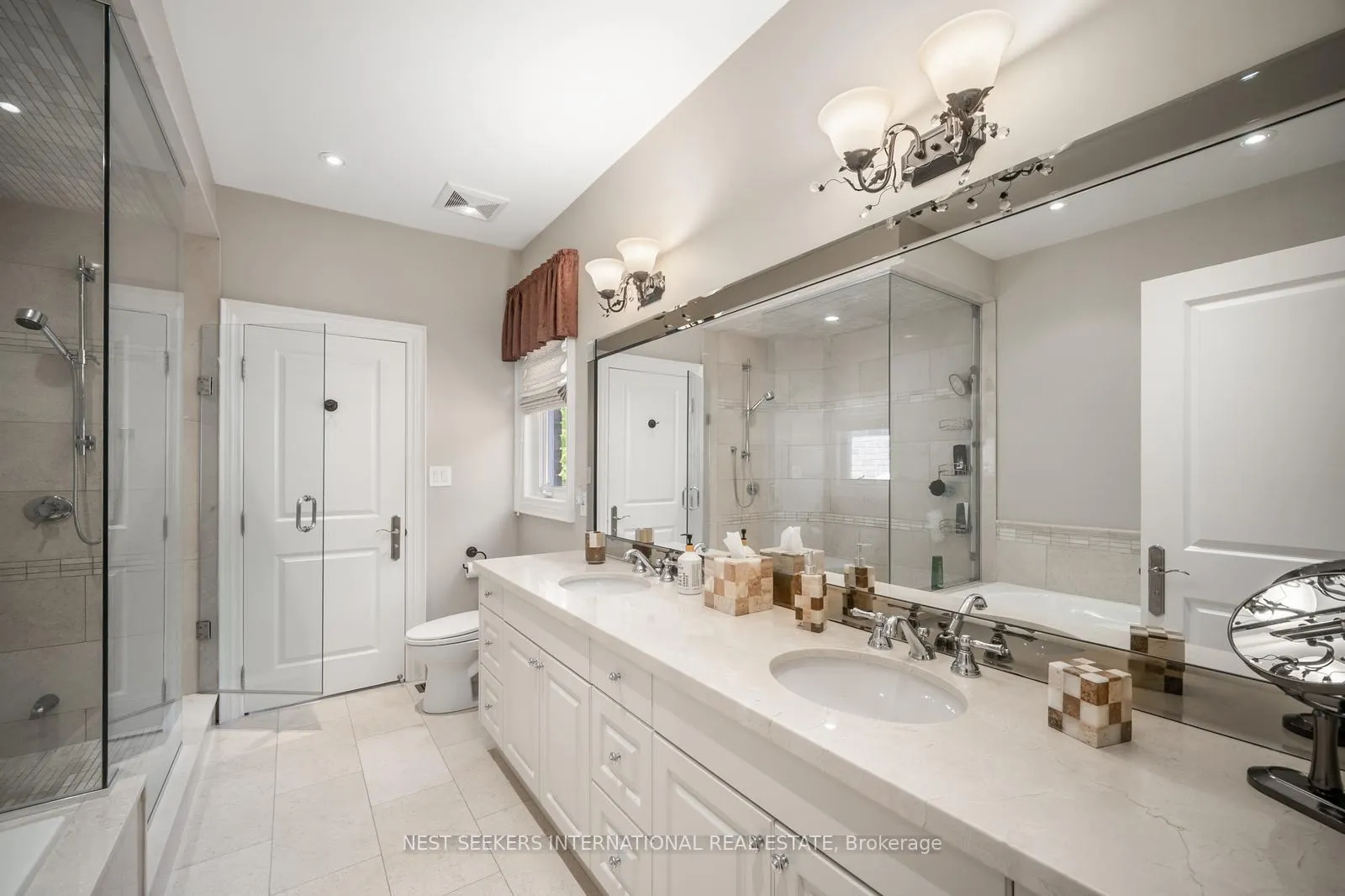 Photo 24 of 178 Grandvista Crescent, Vaughan, Vellore Village — HOMEH