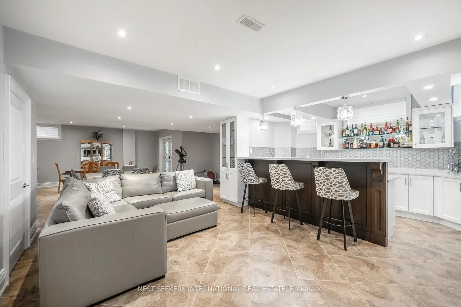 Photo 32 of 178 Grandvista Crescent, Vaughan, Vellore Village — HOMEH