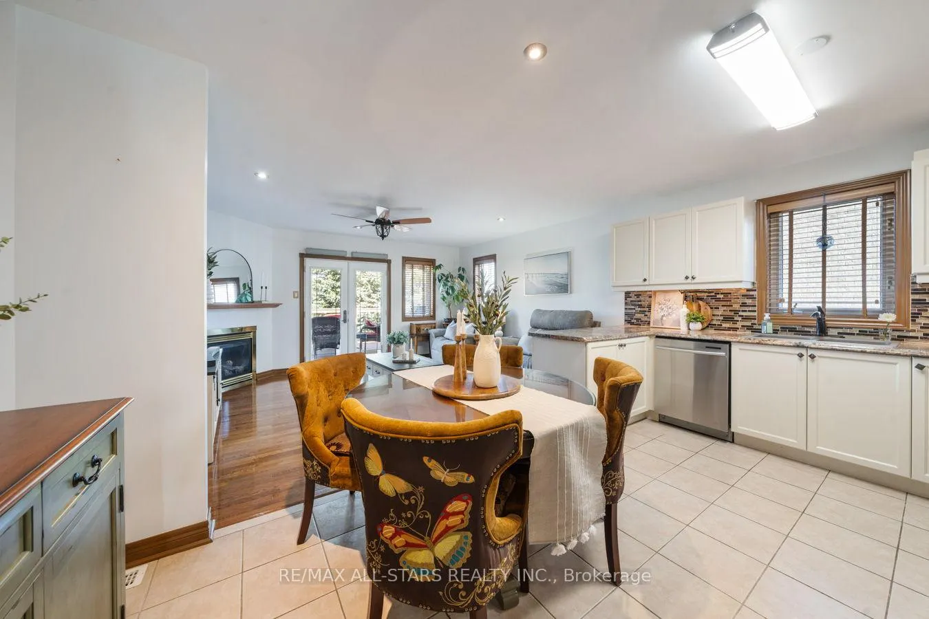 Photo 12 of 128 Earl Cuddie Boulevard, Scugog, Port Perry — HOMEH