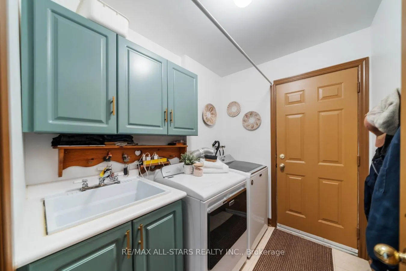 Photo 19 of 128 Earl Cuddie Boulevard, Scugog, Port Perry — HOMEH