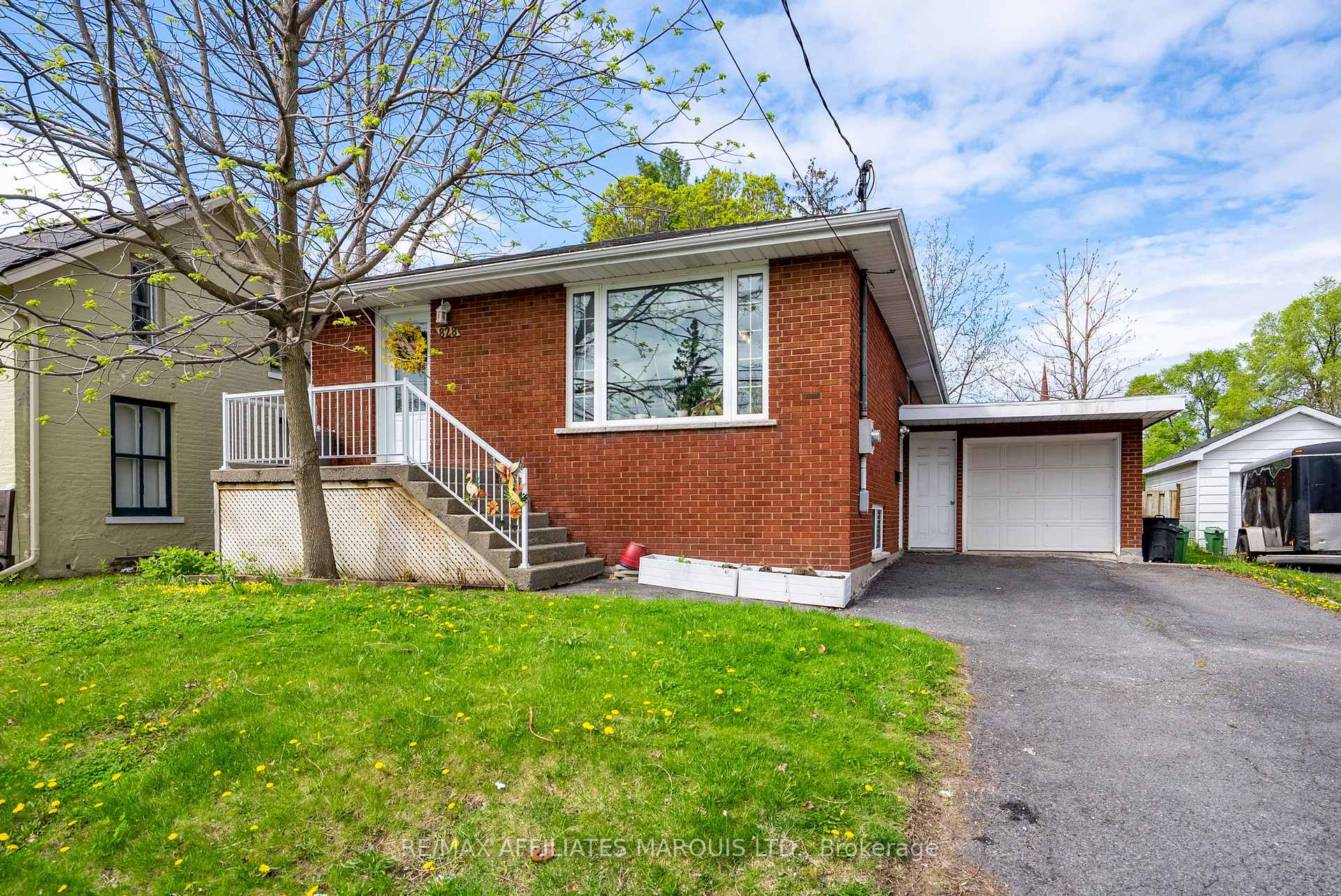 Photo 1 of 828 Augustus Street, Cornwall — HOMEH
