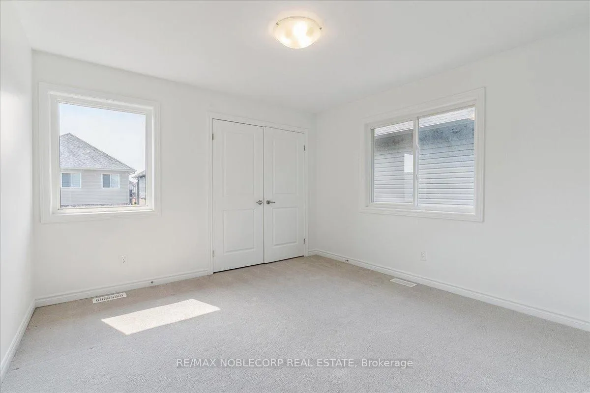 Photo 24 of 32 Bradley Avenue, Welland, Lincoln/Crowland — HOMEH