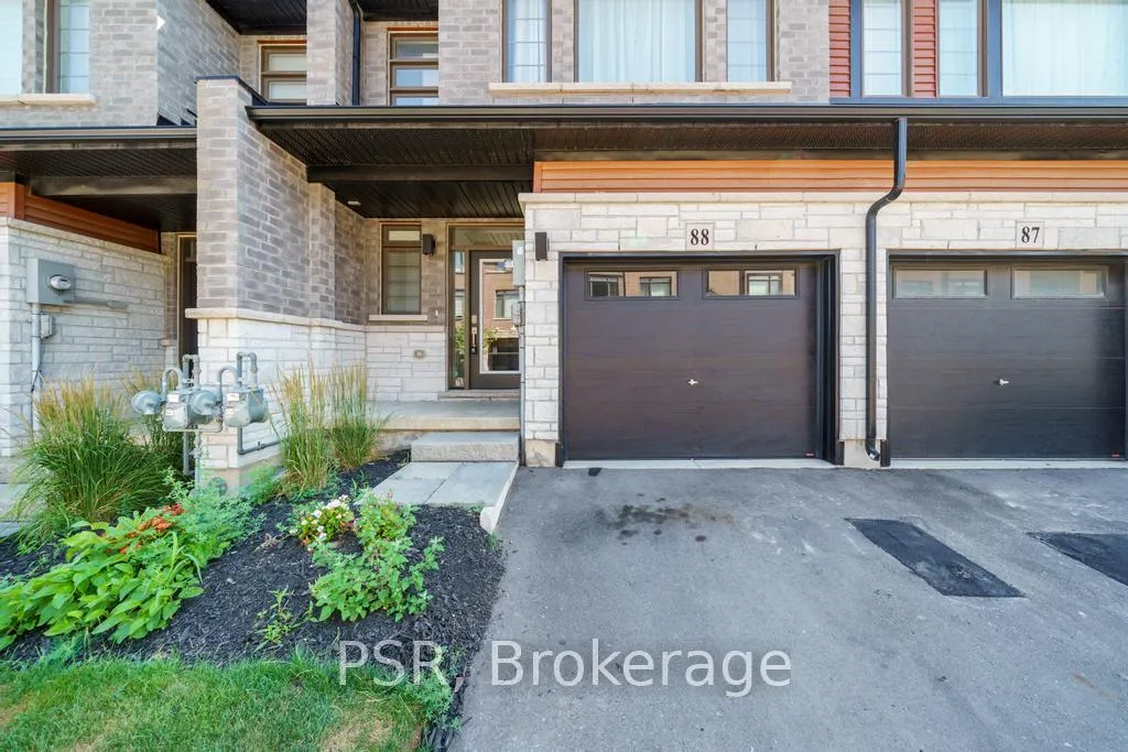 Photo 6 of Unit 88, 120 Court Drive, Brant, Paris — HOMEH