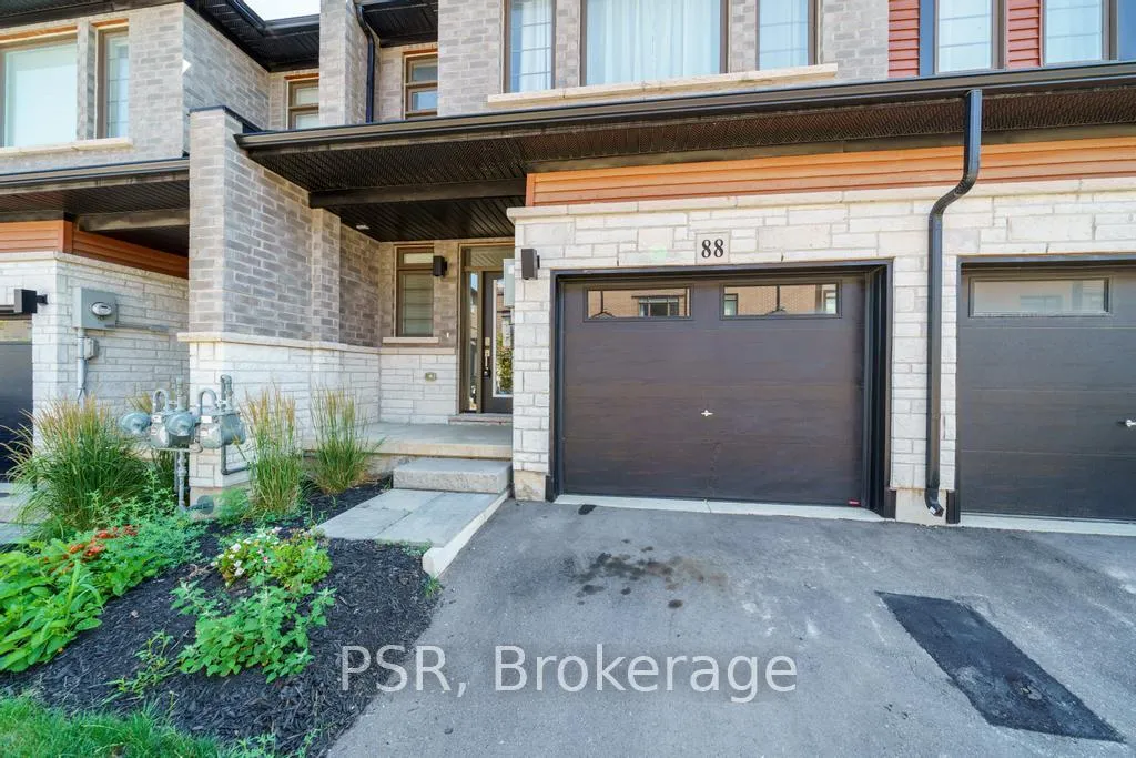 Photo 7 of Unit 88, 120 Court Drive, Brant, Paris — HOMEH