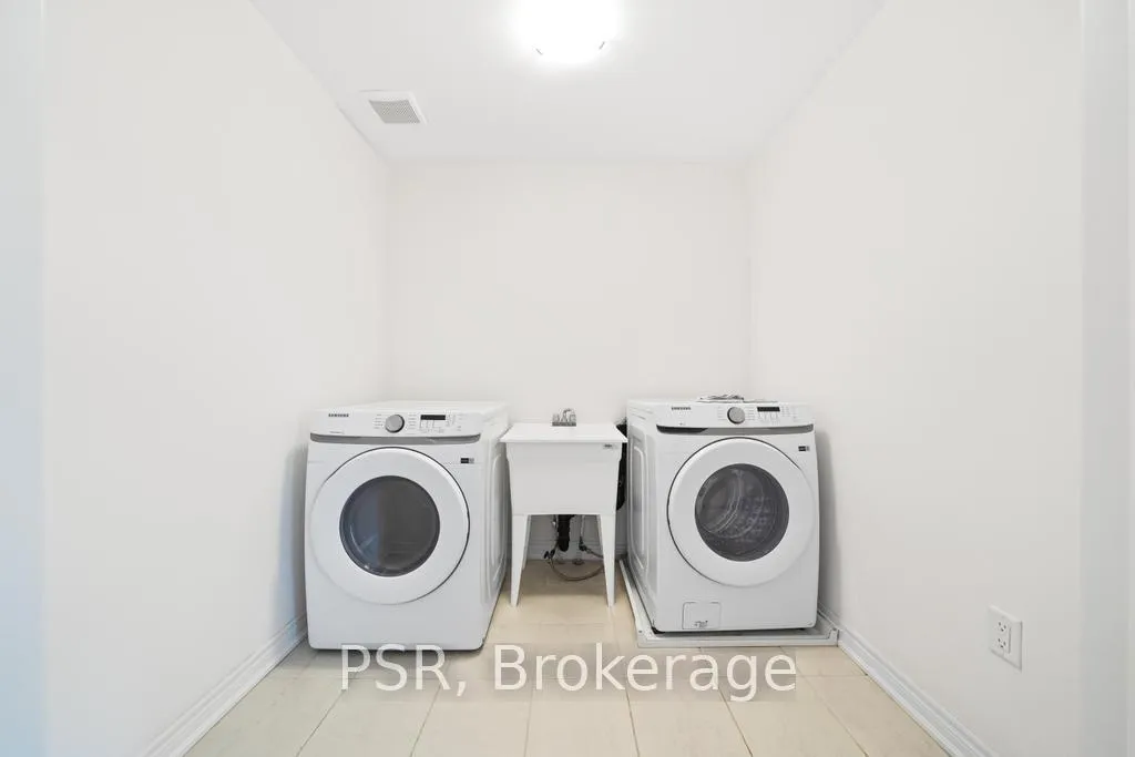 Photo 35 of Unit 88, 120 Court Drive, Brant, Paris — HOMEH