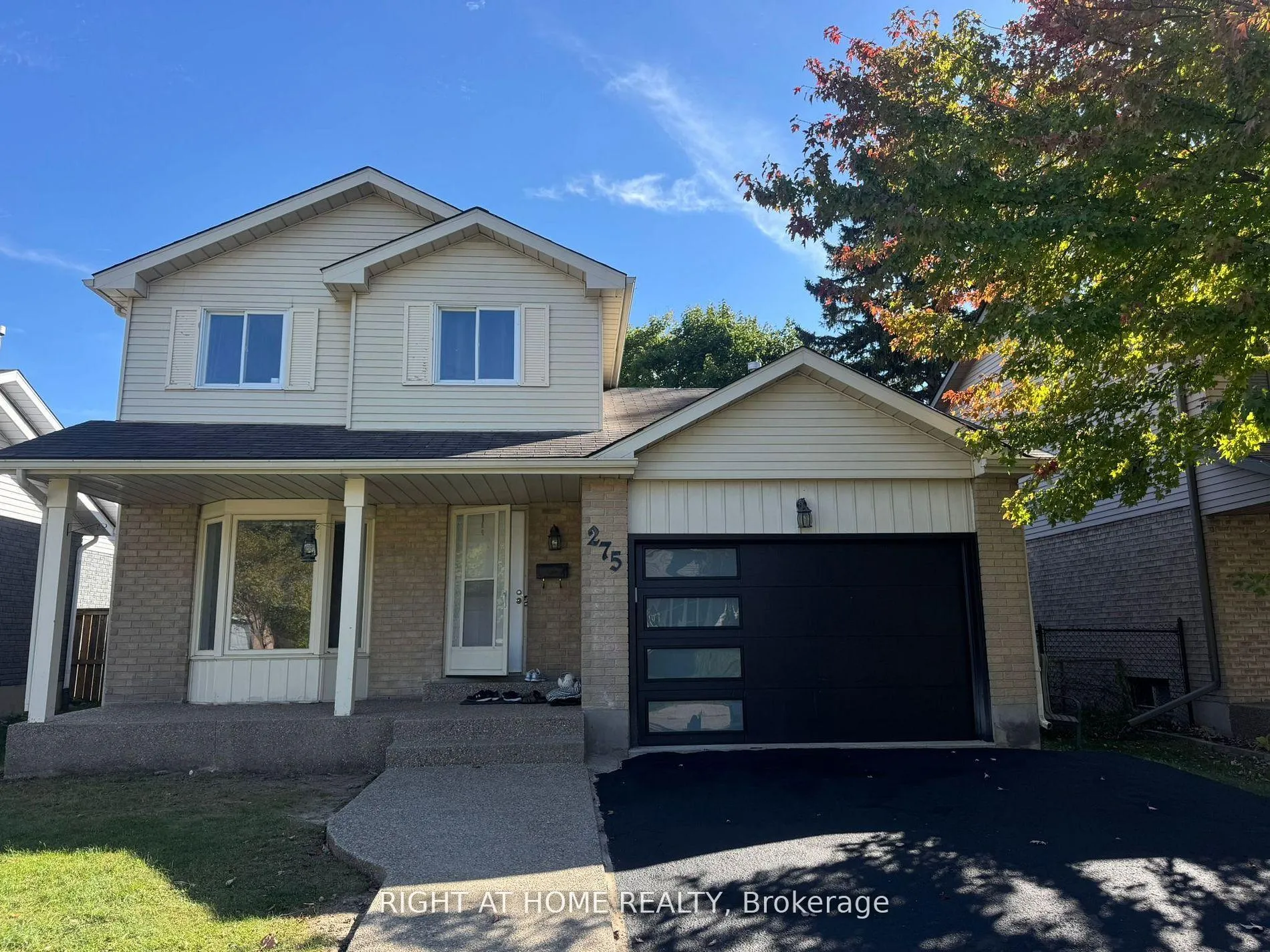 Front of 275 Tagge Crescent