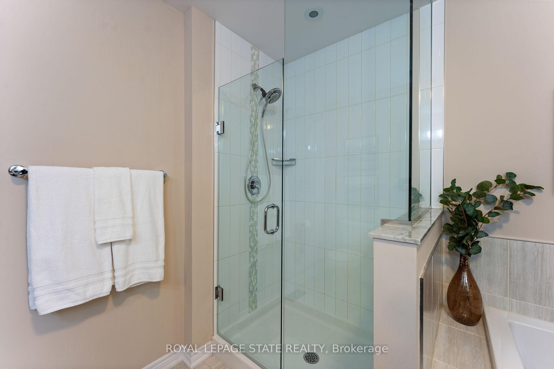 Photo 25 of 62 Waterview Lane, Grimsby, Grimsby Beach — HOMEH
