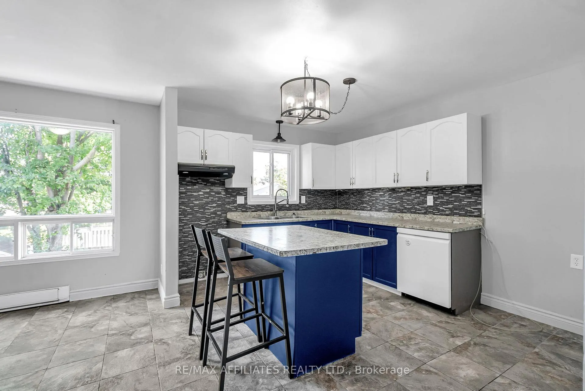 Photo 20 of 1711 Donald Avenue, Cornwall — HOMEH