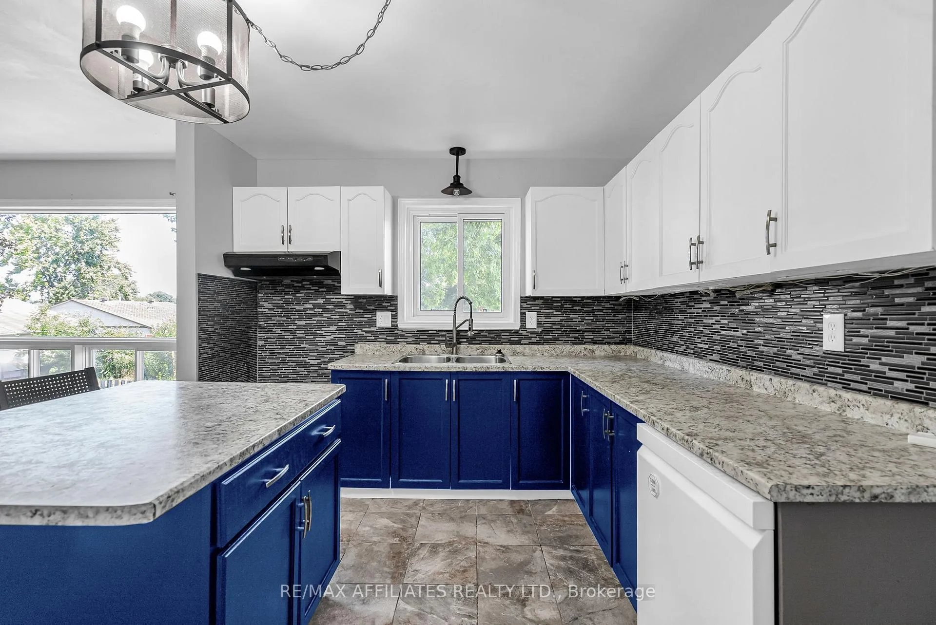 Photo 21 of 1711 Donald Avenue, Cornwall — HOMEH