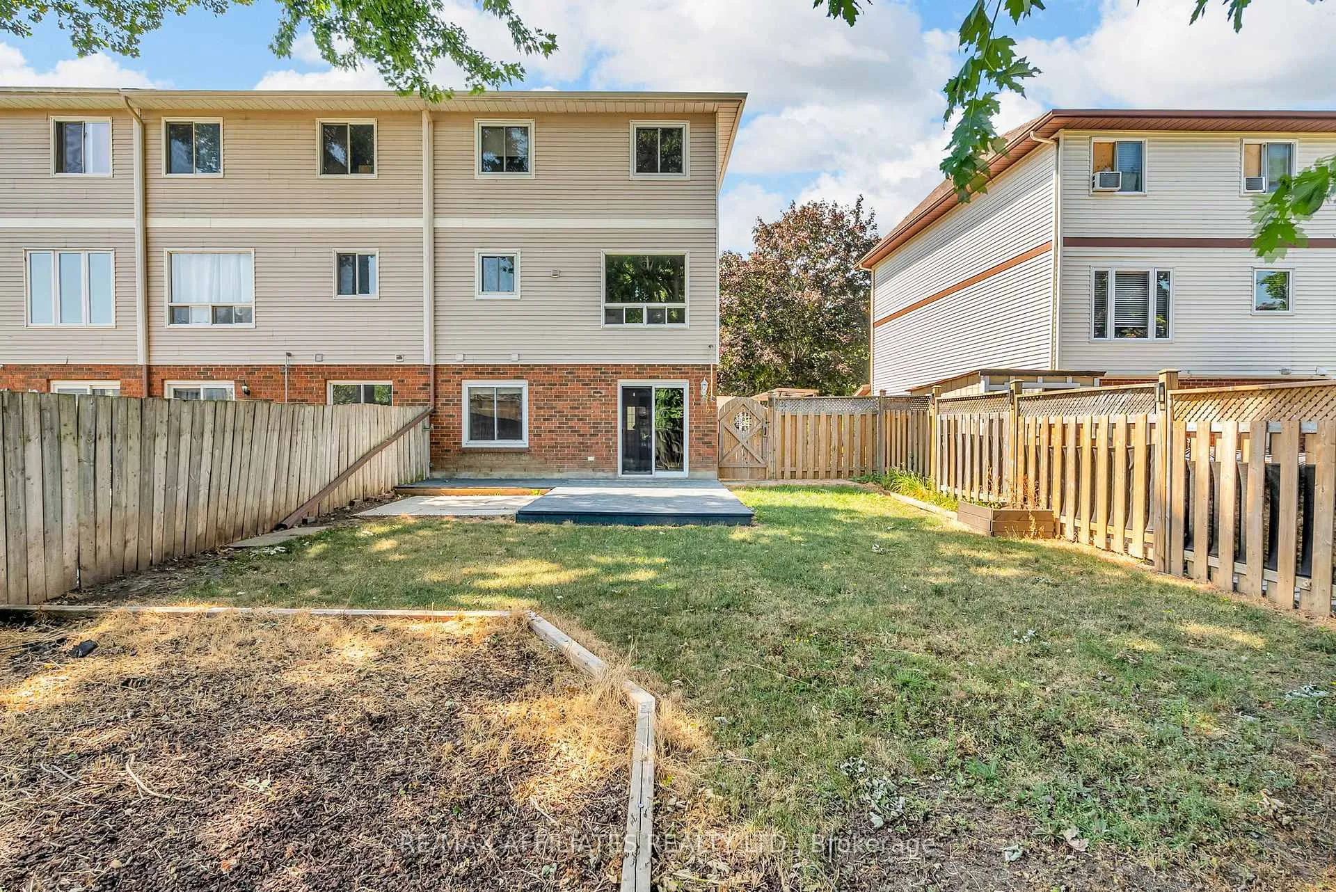 Photo 37 of 1711 Donald Avenue, Cornwall — HOMEH
