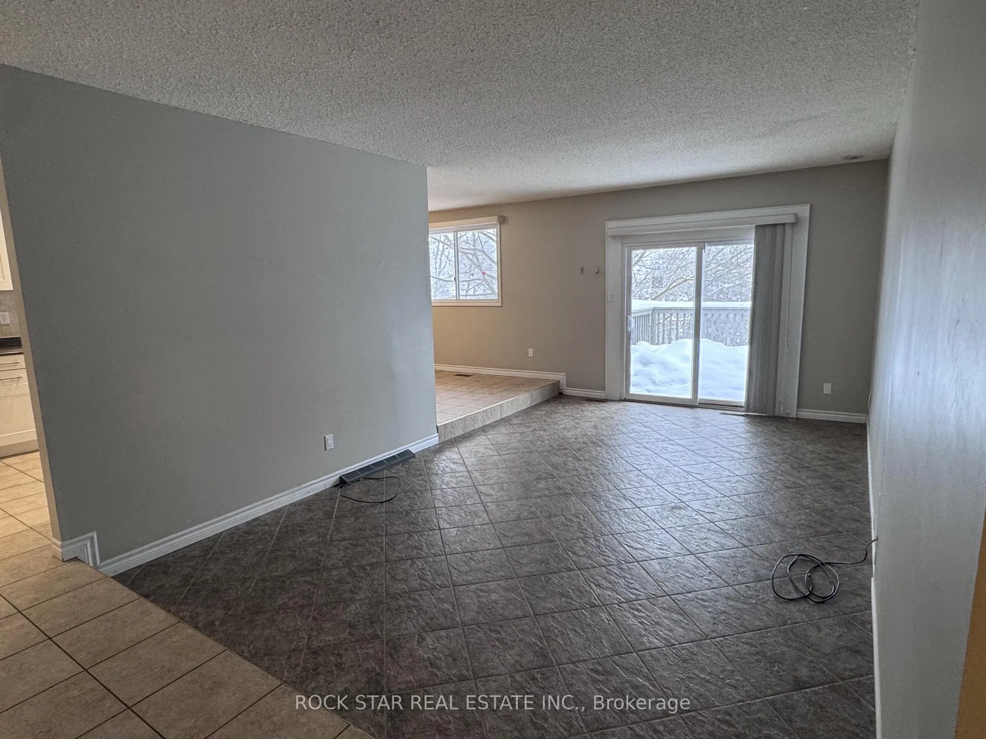 Photo 6 of Unit Main, 168 Millwood Crescent, Kitchener — HOMEH