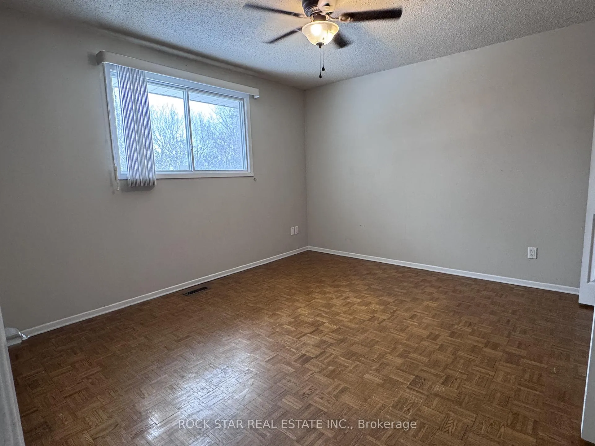 Photo 9 of Unit Main, 168 Millwood Crescent, Kitchener — HOMEH