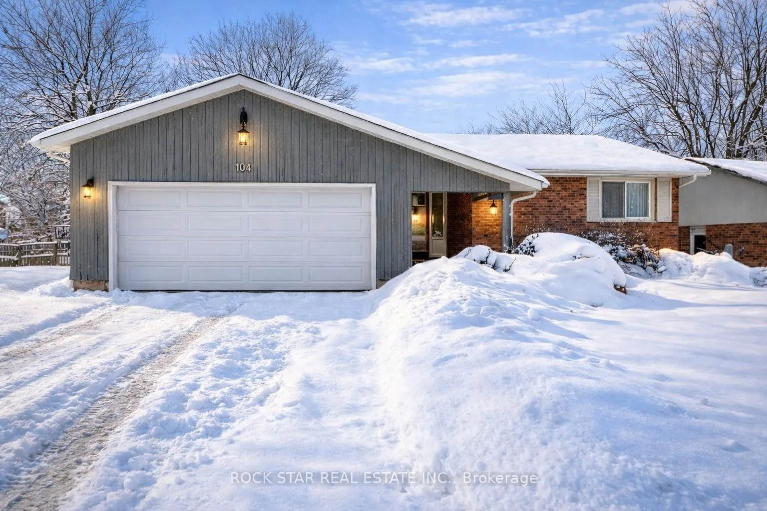 Photo 1 of Unit Main, 168 Millwood Crescent, Kitchener — HOMEH