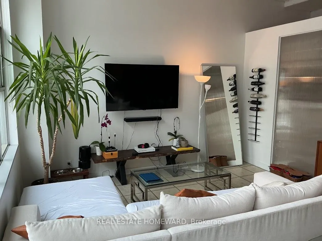 Photo 7 of Unit 205, 188 Eglinton Avenue E, Toronto, Mount Pleasant West — HOMEH