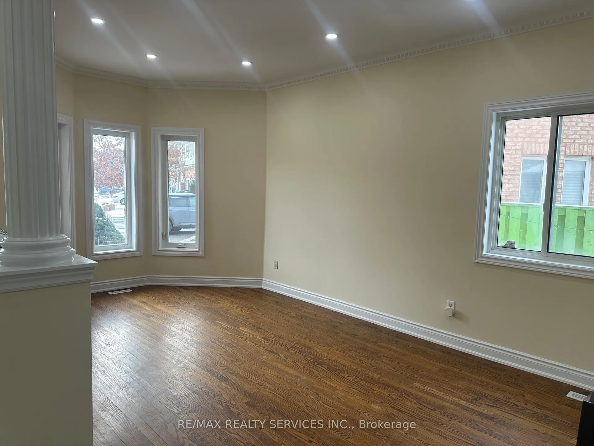 Photo 86 of 80 Farthingale Crescent, Brampton, Fletcher's Meadow — HOMEH
