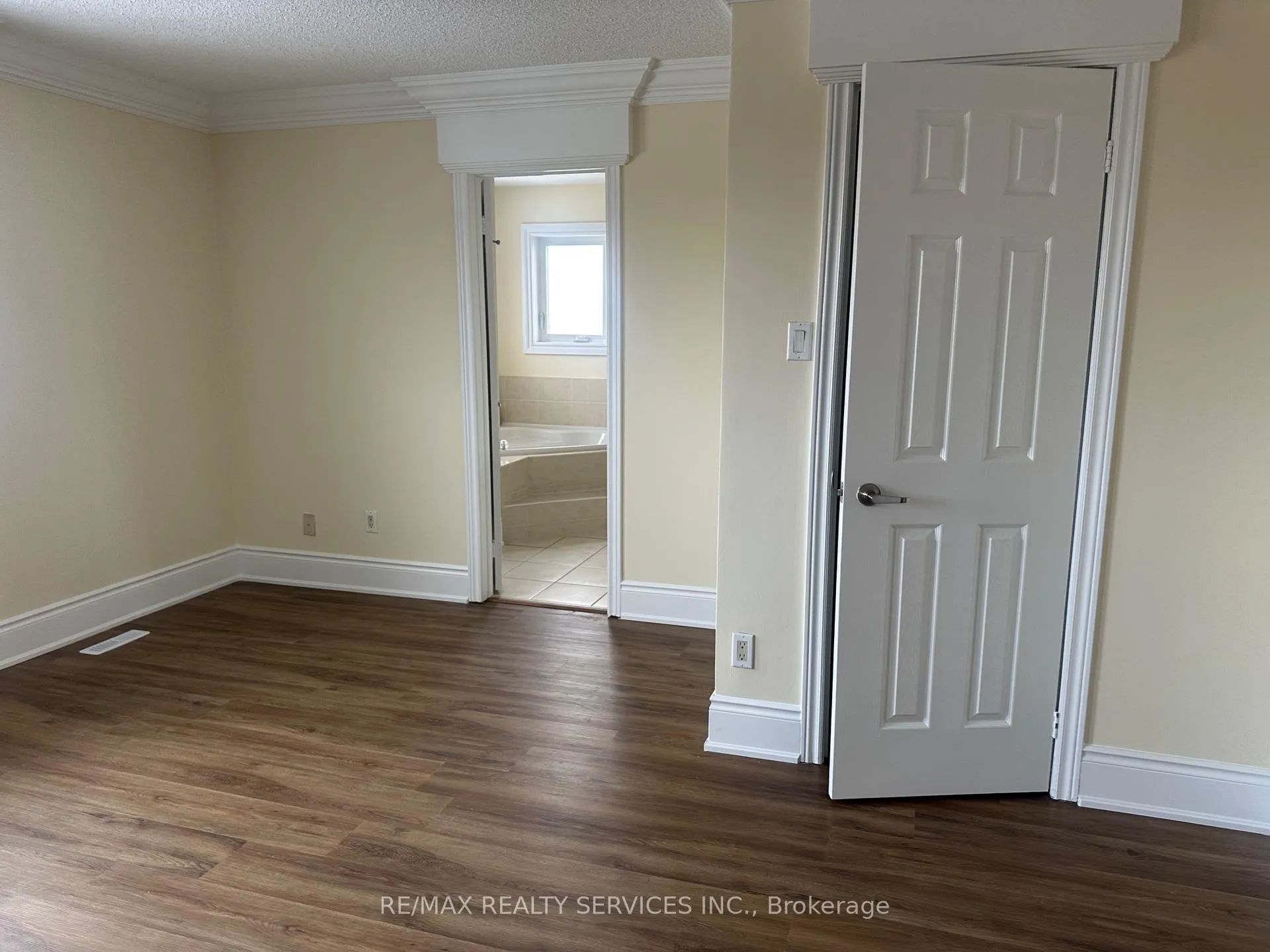 Photo 258 of 80 Farthingale Crescent, Brampton, Fletcher's Meadow — HOMEH