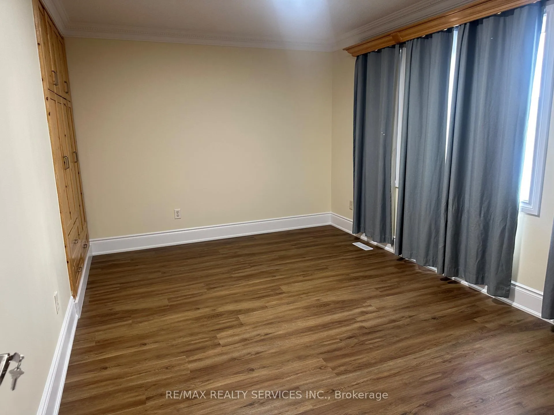 Photo 390 of 80 Farthingale Crescent, Brampton, Fletcher's Meadow — HOMEH
