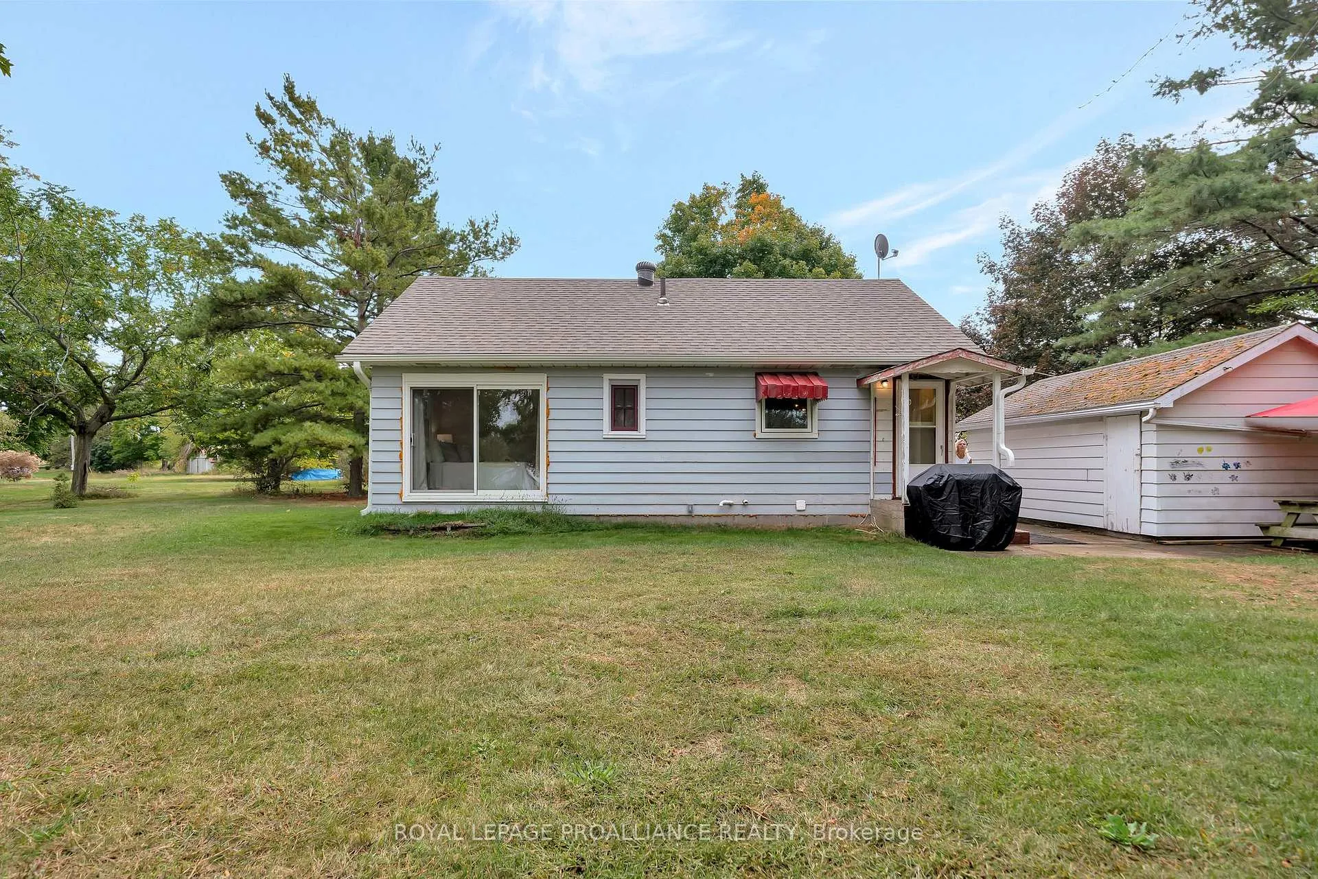 Photo 34 of 1446 County Road 12, Prince Edward County, Picton — HOMEH