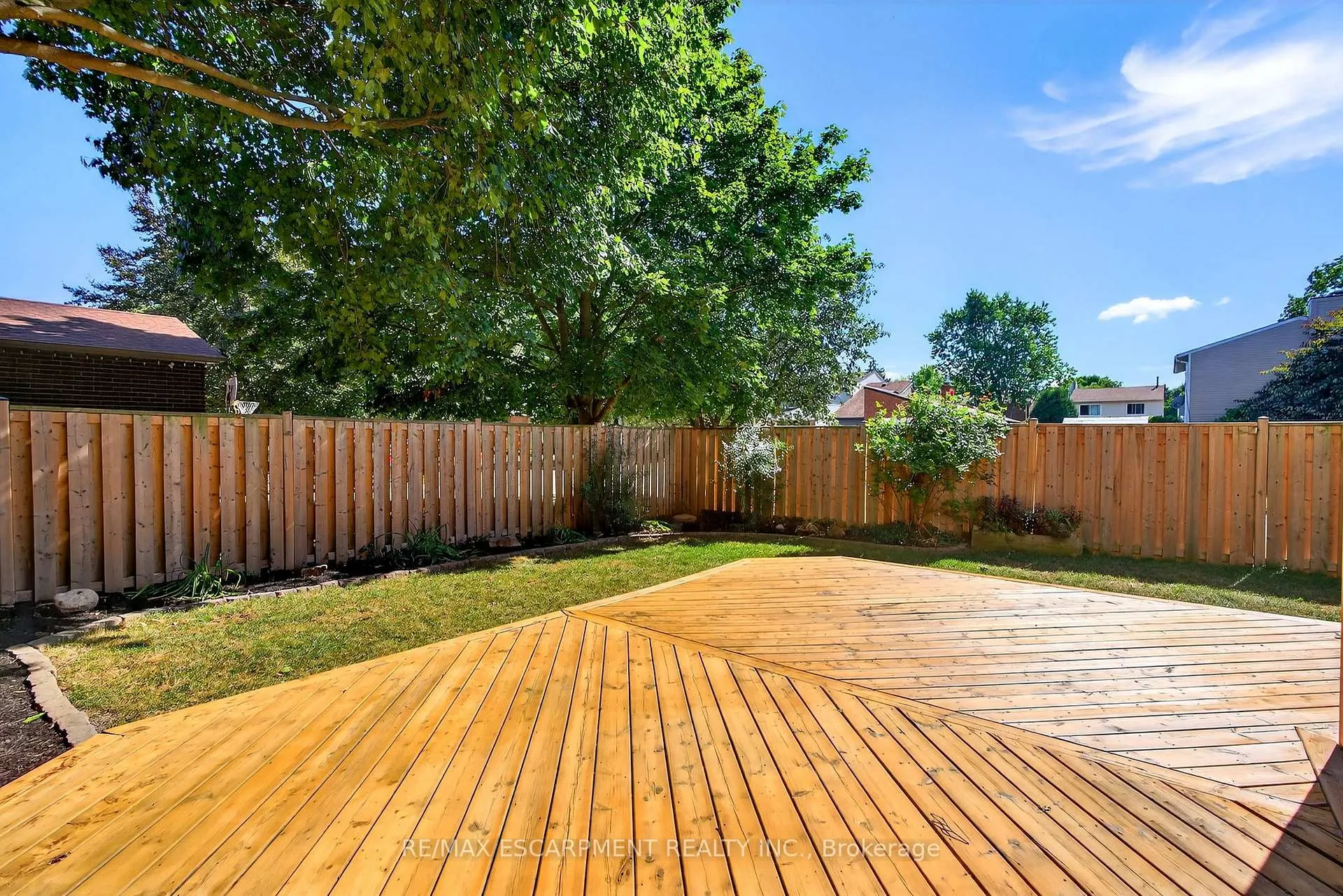 Photo 44 of 6 Chudleigh Street, Hamilton, Waterdown — HOMEH
