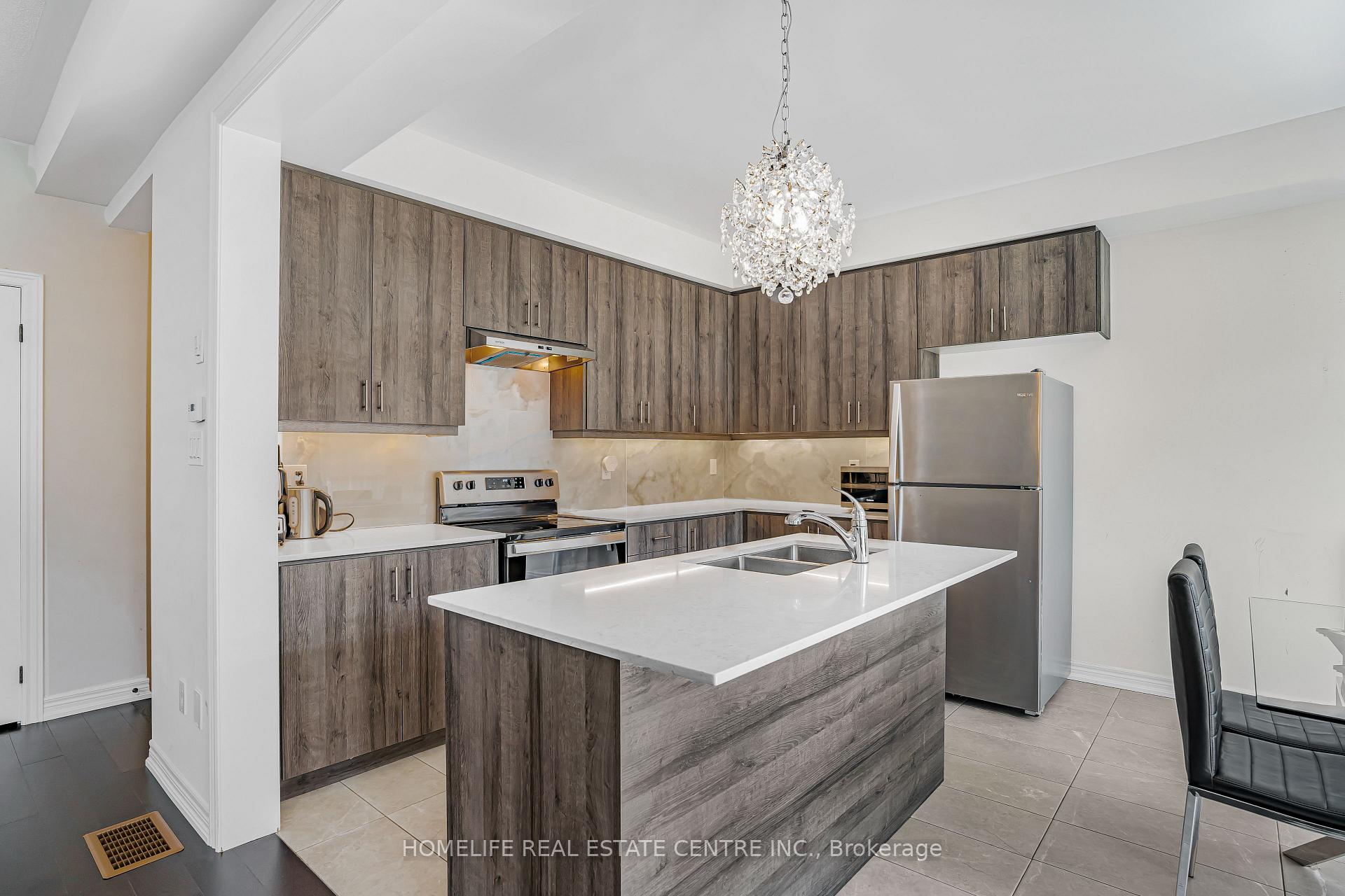 Photo 6 of 159 Terry Fox Drive, Barrie, Rural Barrie Southeast — HOMEH