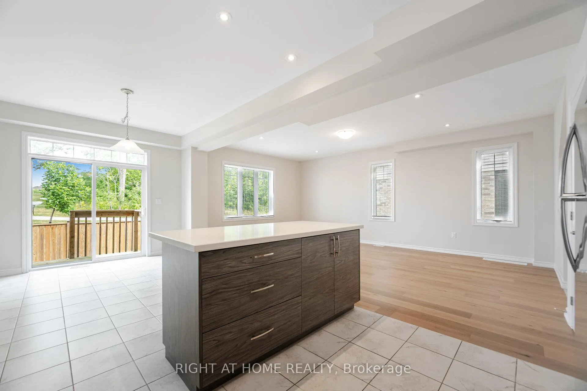 Photo 22 of Unit 23, 1 Tom Brown Drive, Brant, Paris — HOMEH