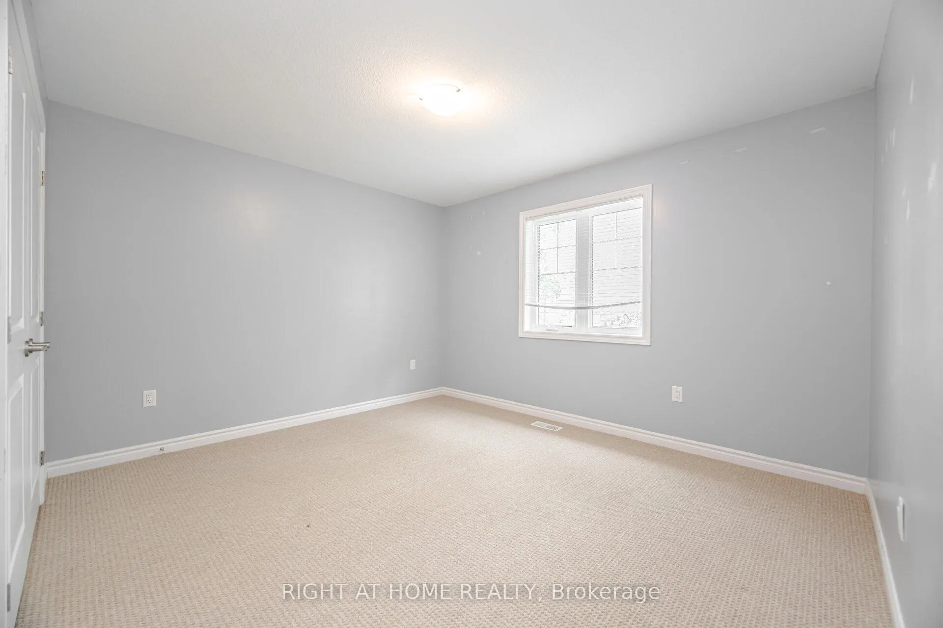 Photo 37 of Unit 23, 1 Tom Brown Drive, Brant, Paris — HOMEH