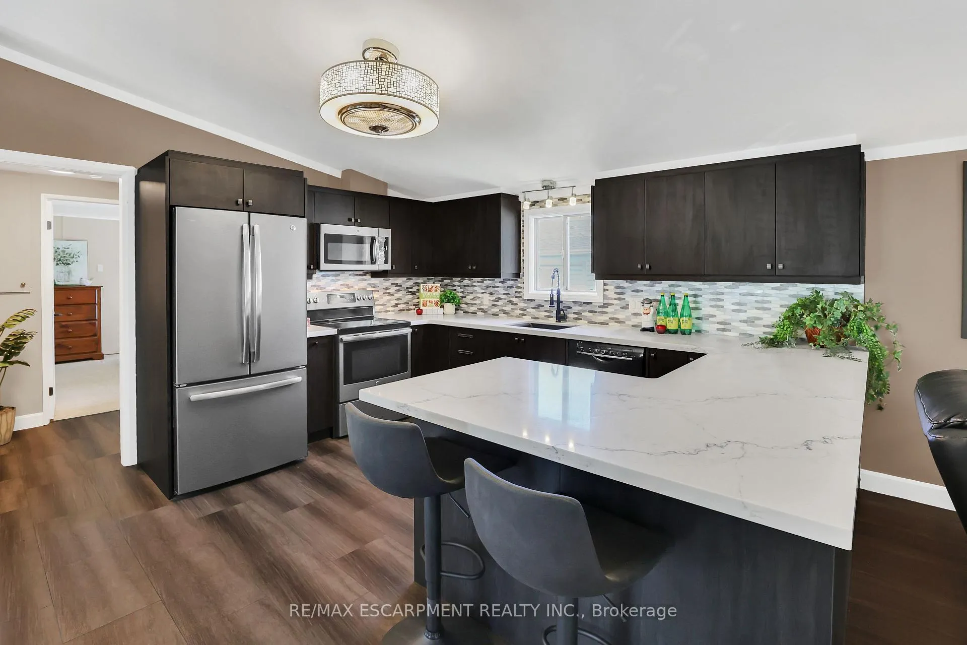Photo 7 of 4450 Timothy Lane, Lincoln, Beamsville — HOMEH